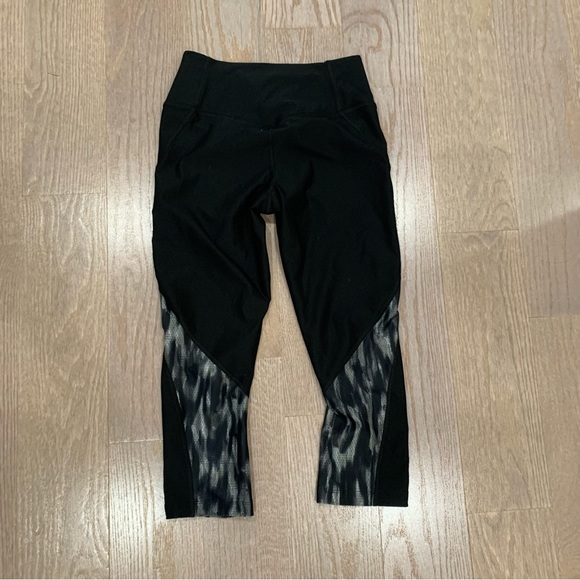 Nike Running Capris - Picture 2 of 3